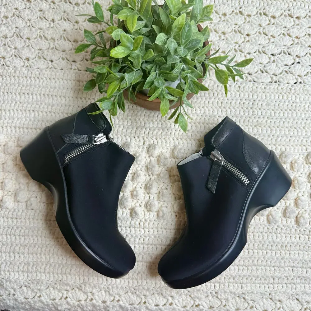 ALEGRIA Women's 36 Sloan Comfort Clog Wedge Shoes Black Leather Zip Ankle Boot
